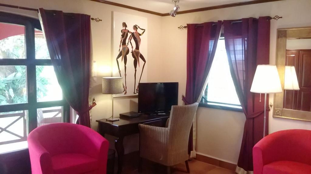 Tanji White Horse Residence מראה חיצוני תמונה